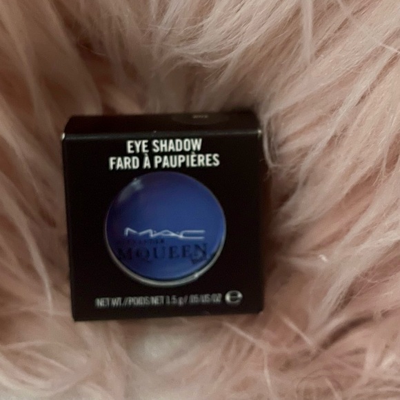 RARE M·A·C Alexander McQueen Nile Blue Eyeshadow Limited Edition Full Size - Picture 6 of 9